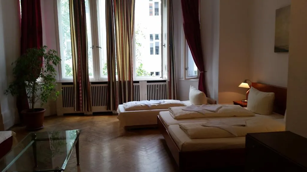 Hotel Pension Kima Berlin Guest house