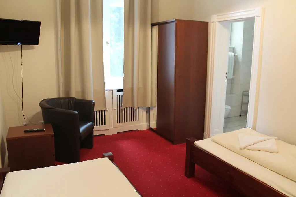 *** Guest house Hotel Pension Kima Berlin Germany