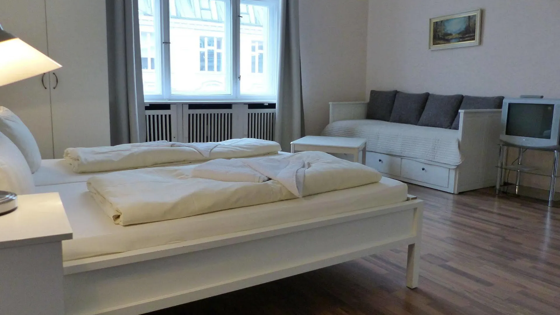 Hotel Pension Kima Berlin 3*,